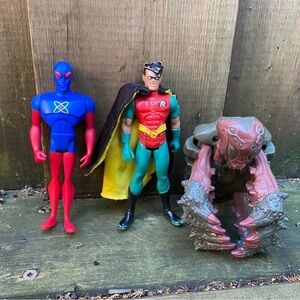 Lot of 3 Vintage 90s Marvel/DC Action Figures Robin from Batman